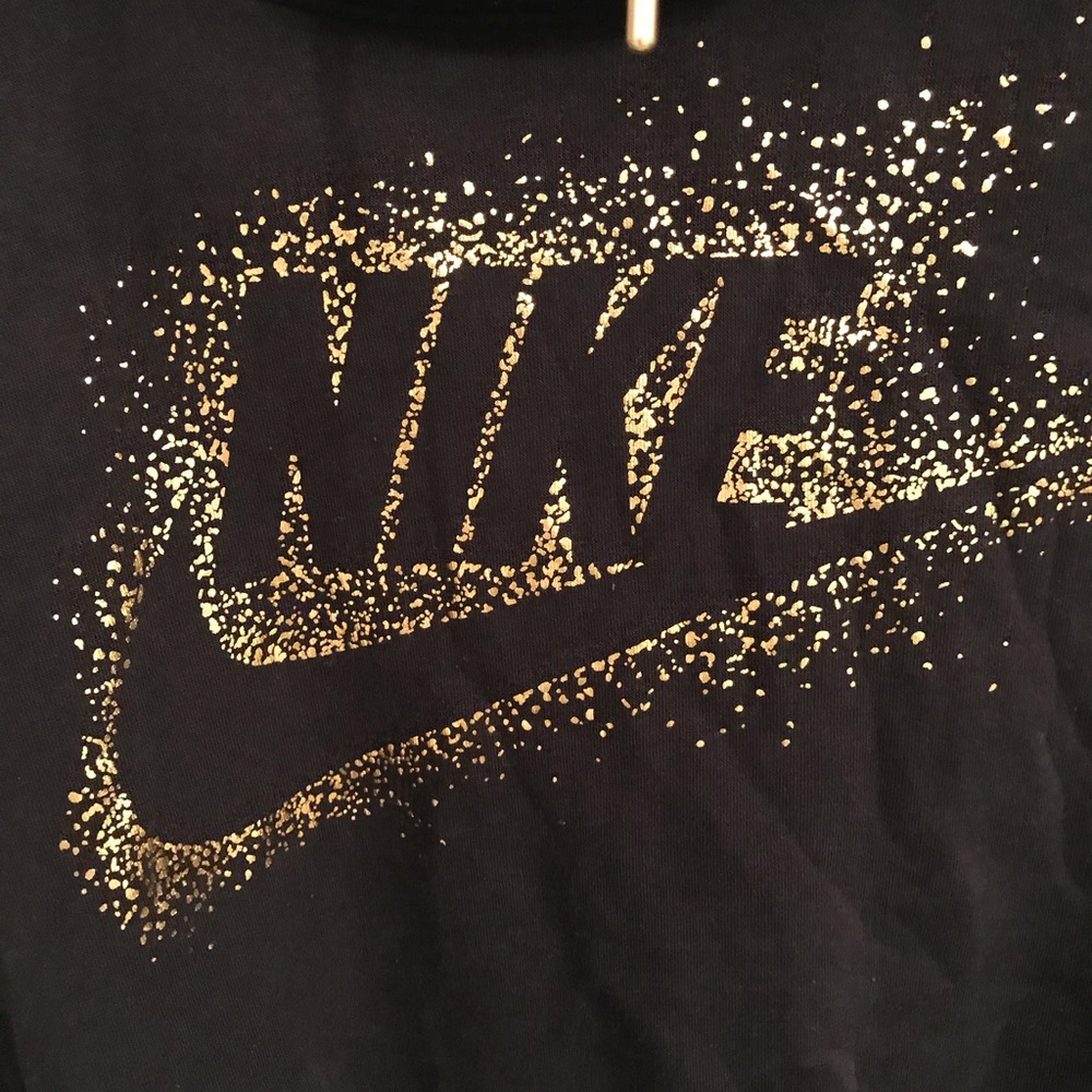 Nike sweatshirt